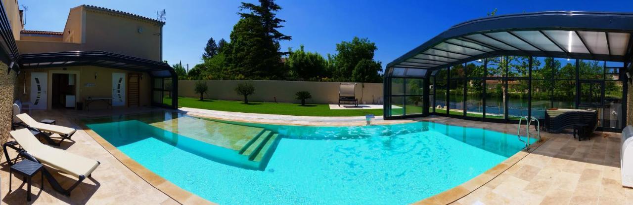 Au Murmure De La Sorgue Holiday home